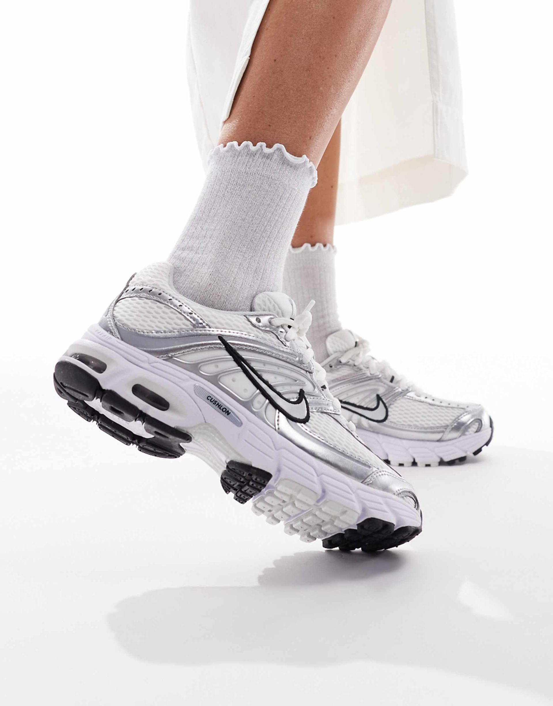 Nike Air Max Moto 2k Unisex Trainers in White and Silver
