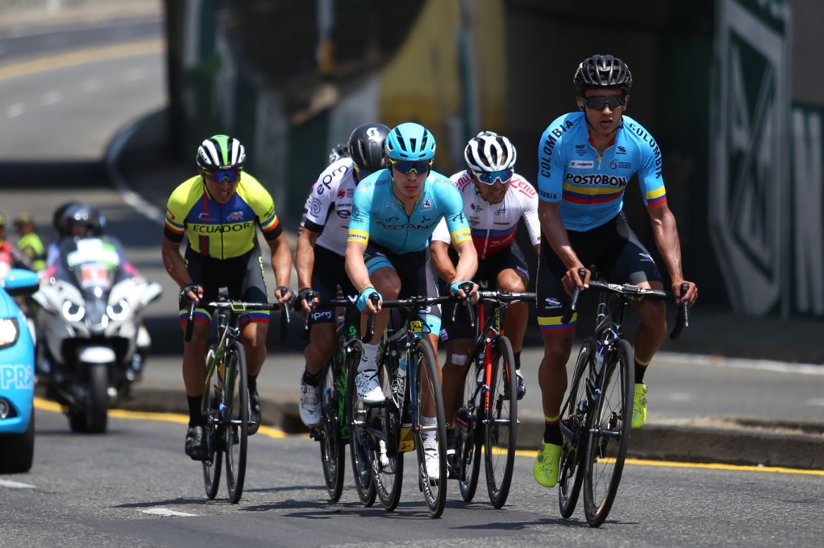 The breakaway on stage 4 of Tour Colombia