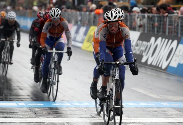 Those are Rabobank riders under all that grime
