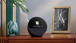 Amazon Echo Spot 2024