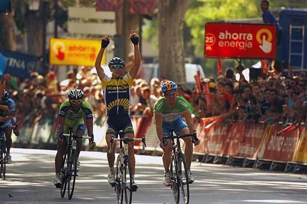 Borut Bozic (Vacansoleil) sprints to a stage win.