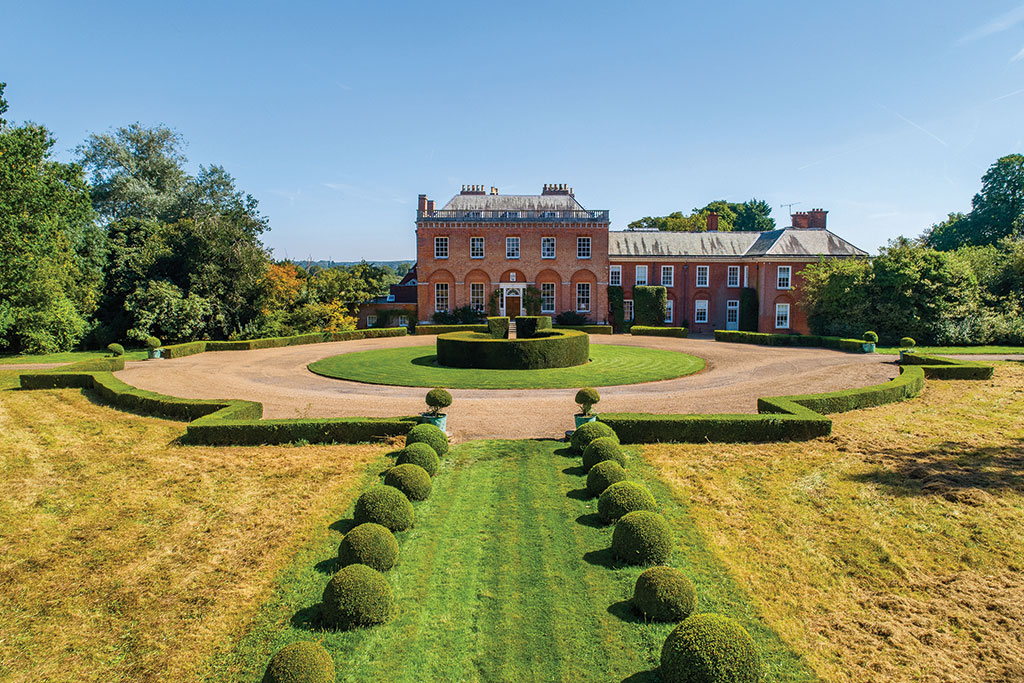 House for sale: Moor Place Manor, Much Hadham, East Hertfordshire.