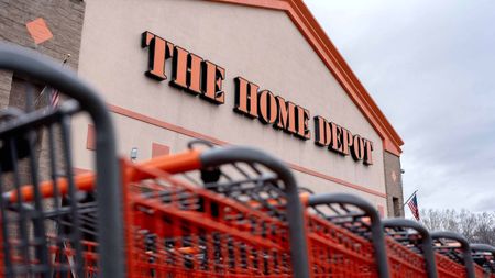 Home Depot storefront