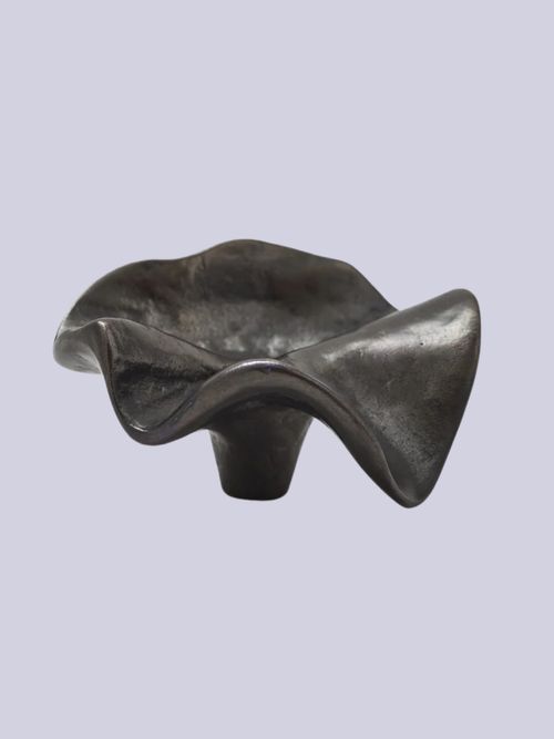Pinch Series Sculptural Knob