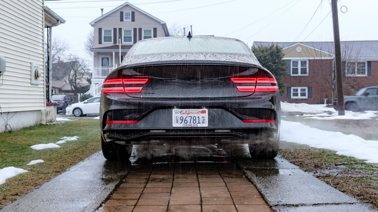 2026 Genesis G80 review.