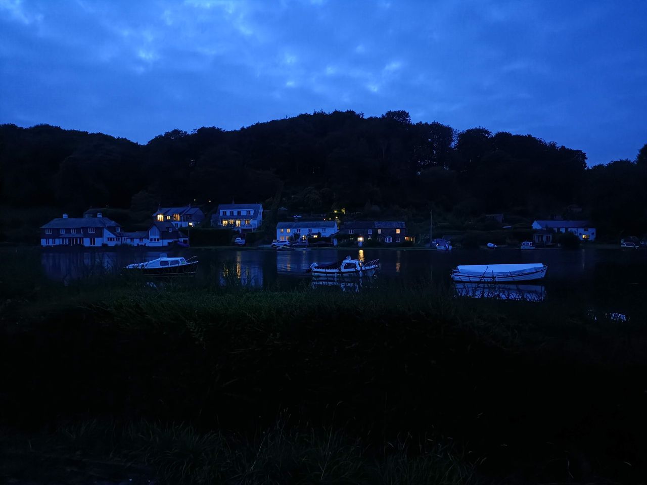 ...the same scene shot on normal mode