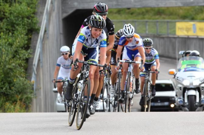 Loes Gunnewijk (Orica - AIS) stayed in the lead group, depsite her earlier effort in the breakaway
