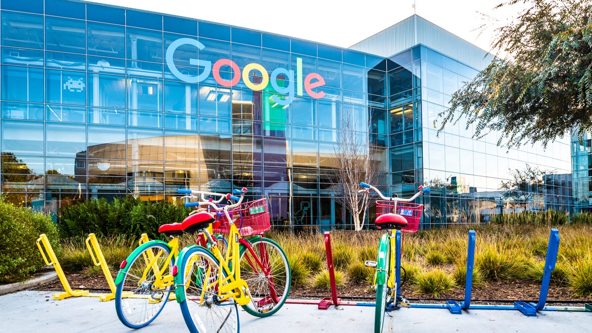 Google memikat para pekerja untuk kembali ke kantor dengan keuntungan yang luar biasa