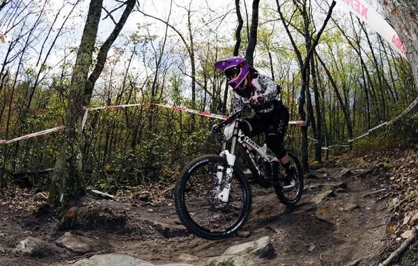 Elite women's winner Anne Galyean
