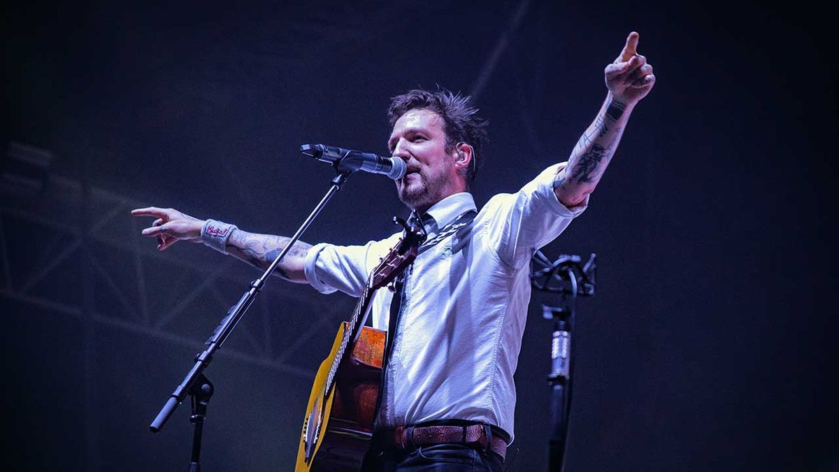 Frank Turner onstage