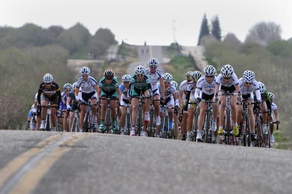 Women&rsquo;s race remained together in the last kilometers