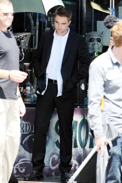 Robert Pattinson - Maps to the Stars film set - Marie Claire - Marie Claire UK