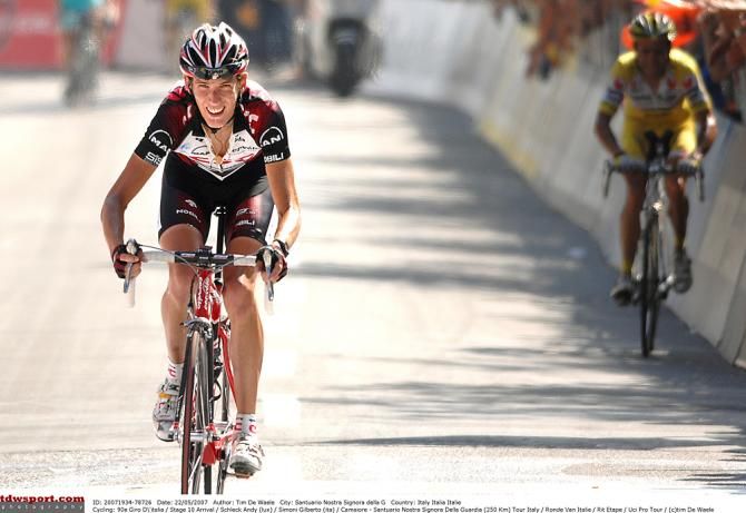 In 2007, Schleck came third behind Leonardo Piepoli and Danilo Di Luca on stage 10 of the Giro d'Italia