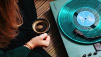 Majority Folio record player
