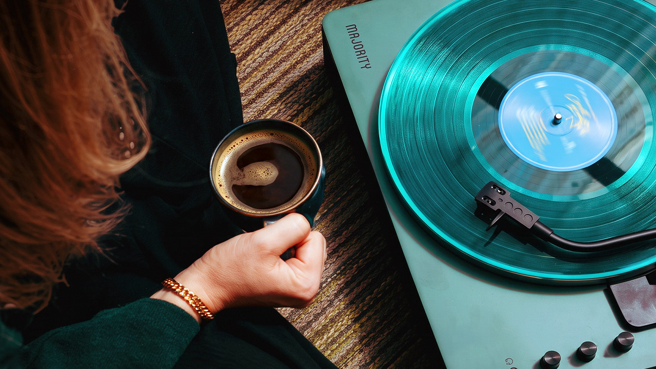 Majority Folio record player