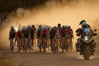 Elite riders kick up dust before 4,000 other riders start in Emporia for 2023 Unbound Gravel