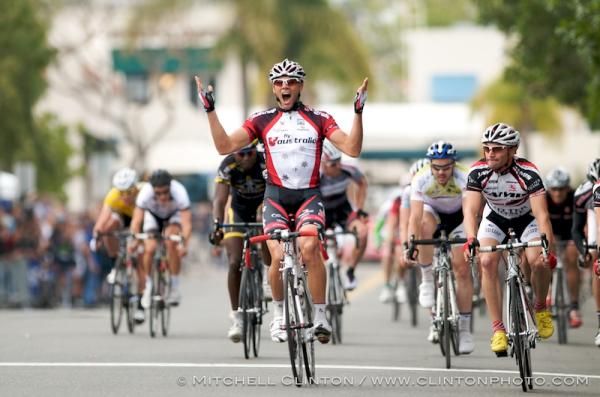 Jonathan Cantwell notches up a win against the Borrajo boys.