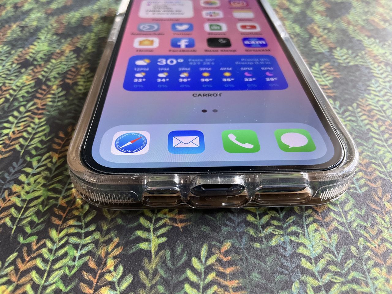 Zagg Gear4 Milan Snap Iphone Case Lifestyle Bottom