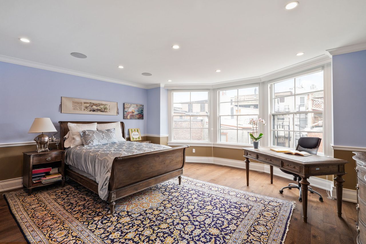 A home for sale on Delancey Place in Philadelphia.
