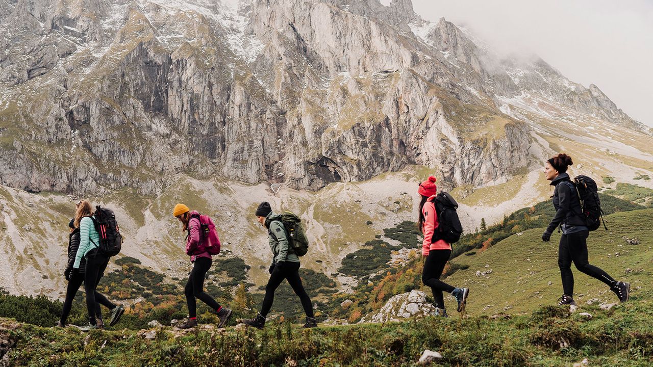 Marie Cheng as part of Jack Wolfskin Wolftrail hike team