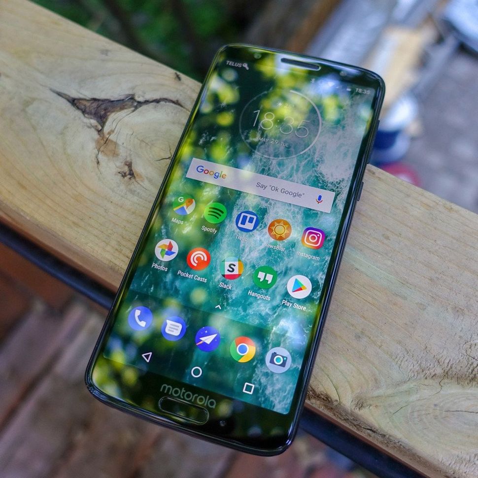 Moto G6 U.S. unlocked variant is now receiving the Android Pie update ...