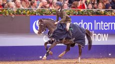 Olivia Eglise and Millcroft Gilgamesh win the London Horse Show mini-major 2025.