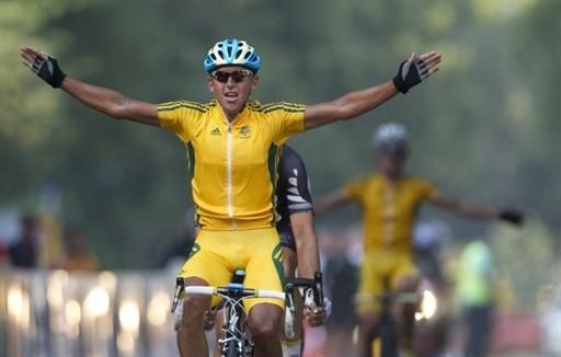 Allan Davis celebrates victory in Delhi