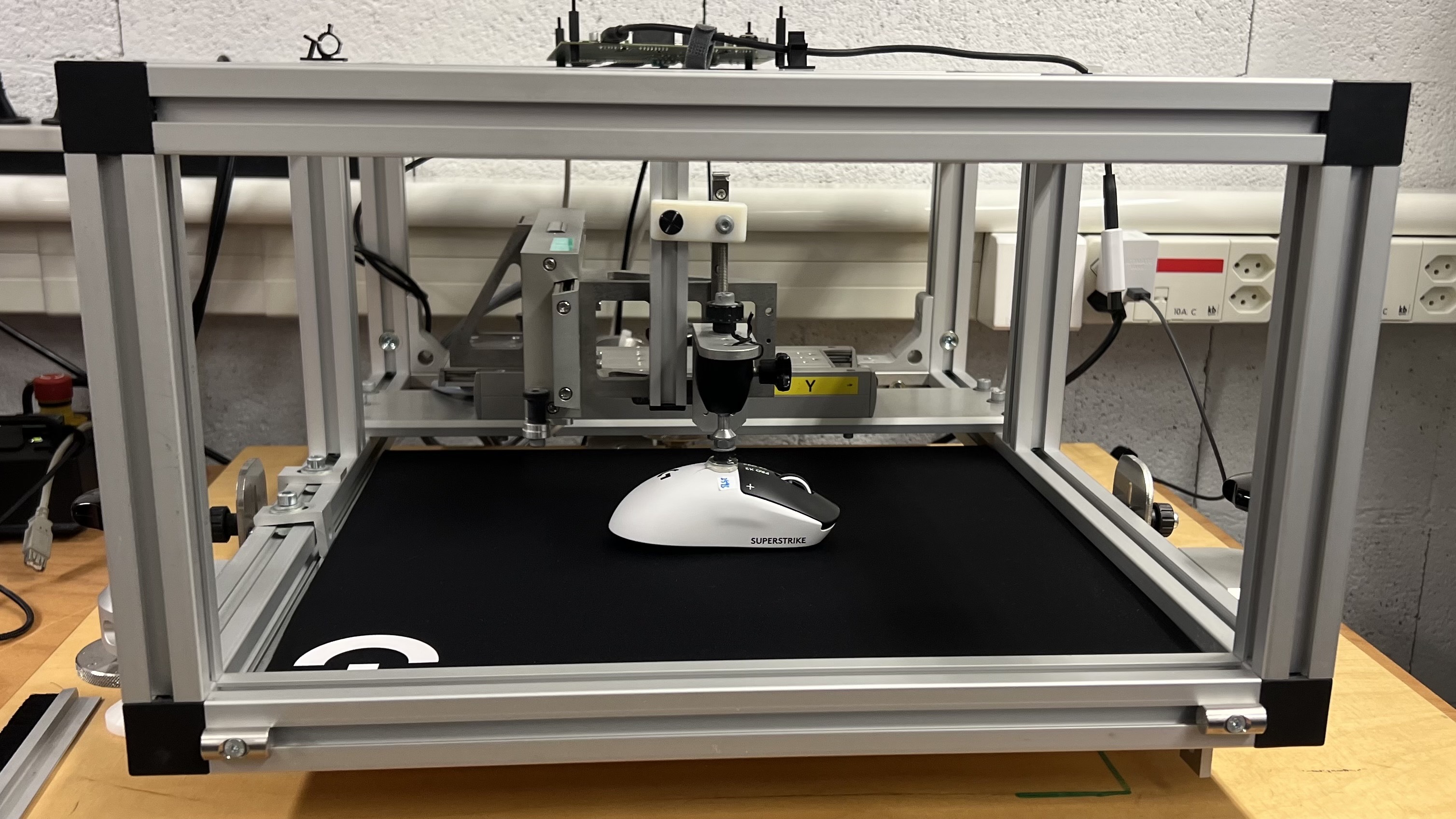 Logitech G Pro X2 Superstrike in a sensor test