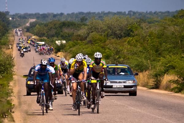 An early breakaway in the opening kilometers of Stage 2.