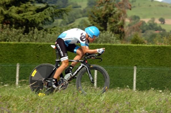 Tom Danielson (Garmin-Cervelo) seals his top 10 finish.