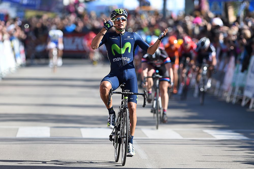 JJ Lobato (Movistar) dials in the win