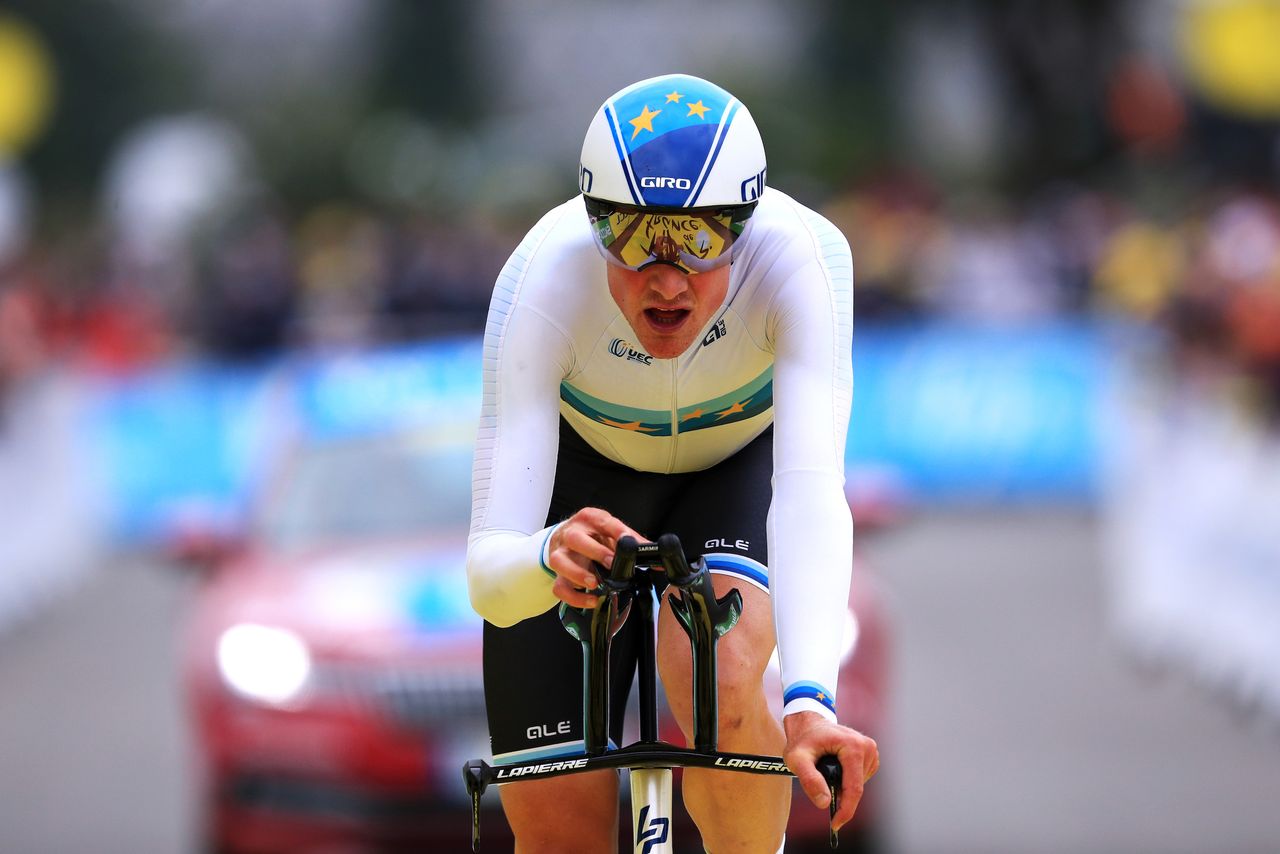 Stefan Küng riding to second on stage five of the Tour de France 2021