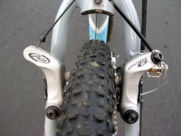 Avid Shorty 6 cantilever brakes