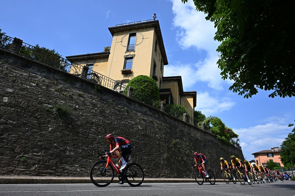 Laurens De Plus (INEOS Grenadiers) leads the peloton