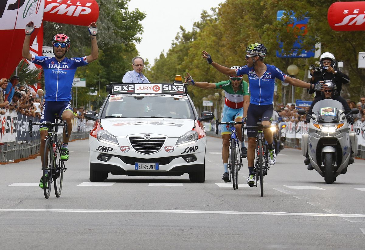 Ulissi crosses the line for victory