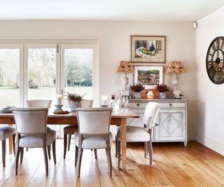 Oxfordshire country house dining room