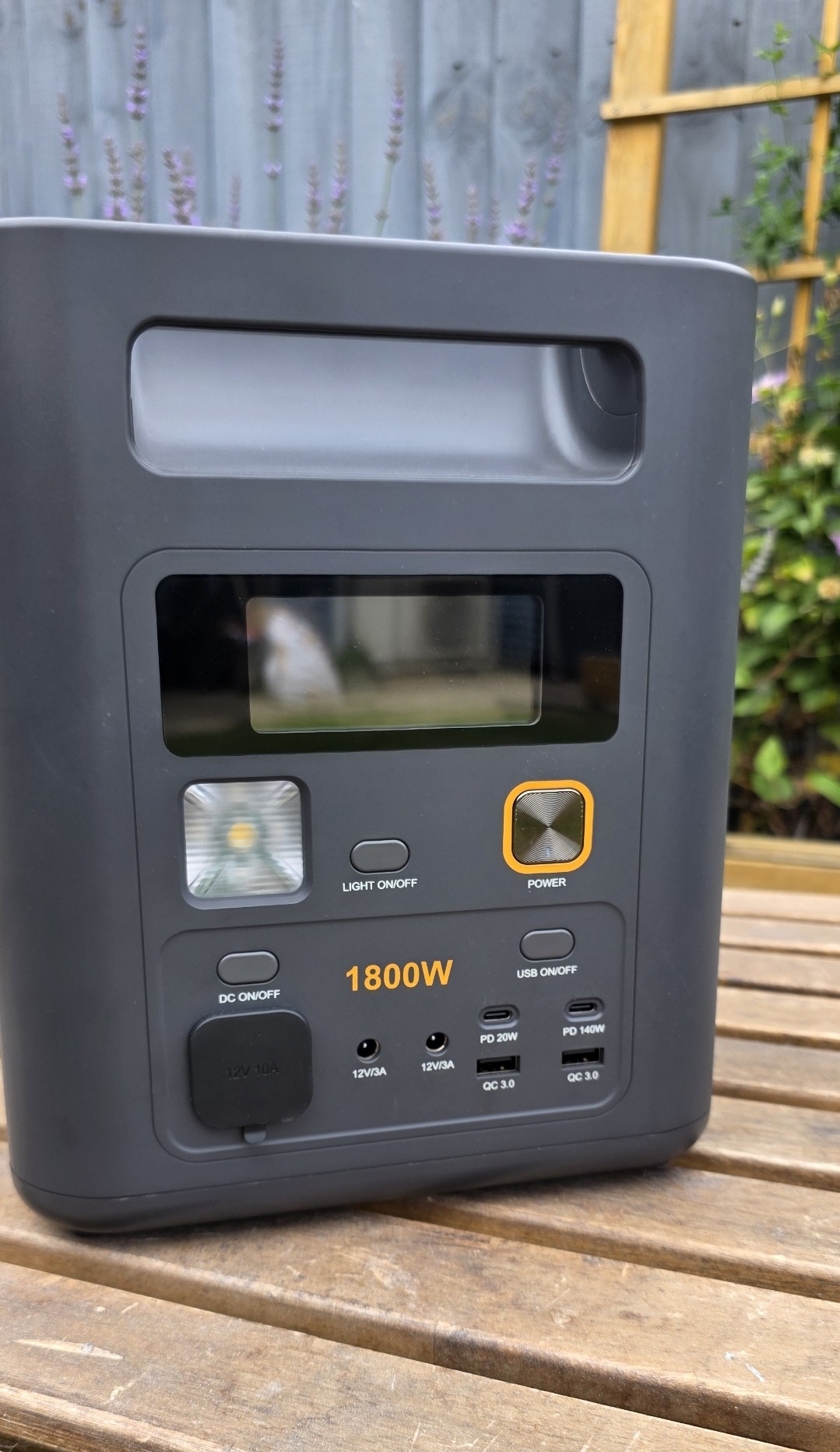 AFERIY Nomad 1800 Pro 2