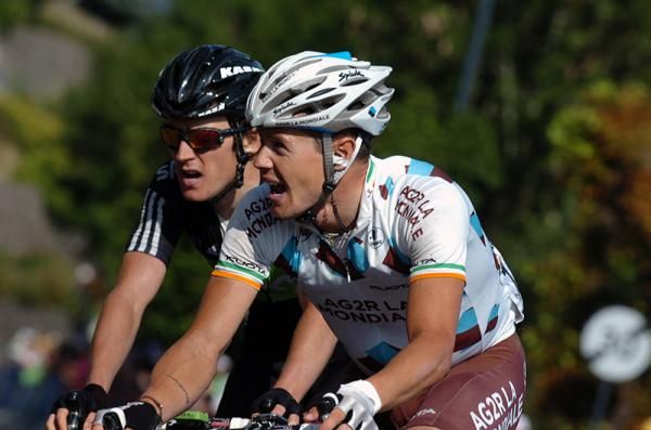 Nicolas Roche (AG2R La Mondiale) digs deep approaching the finish line.