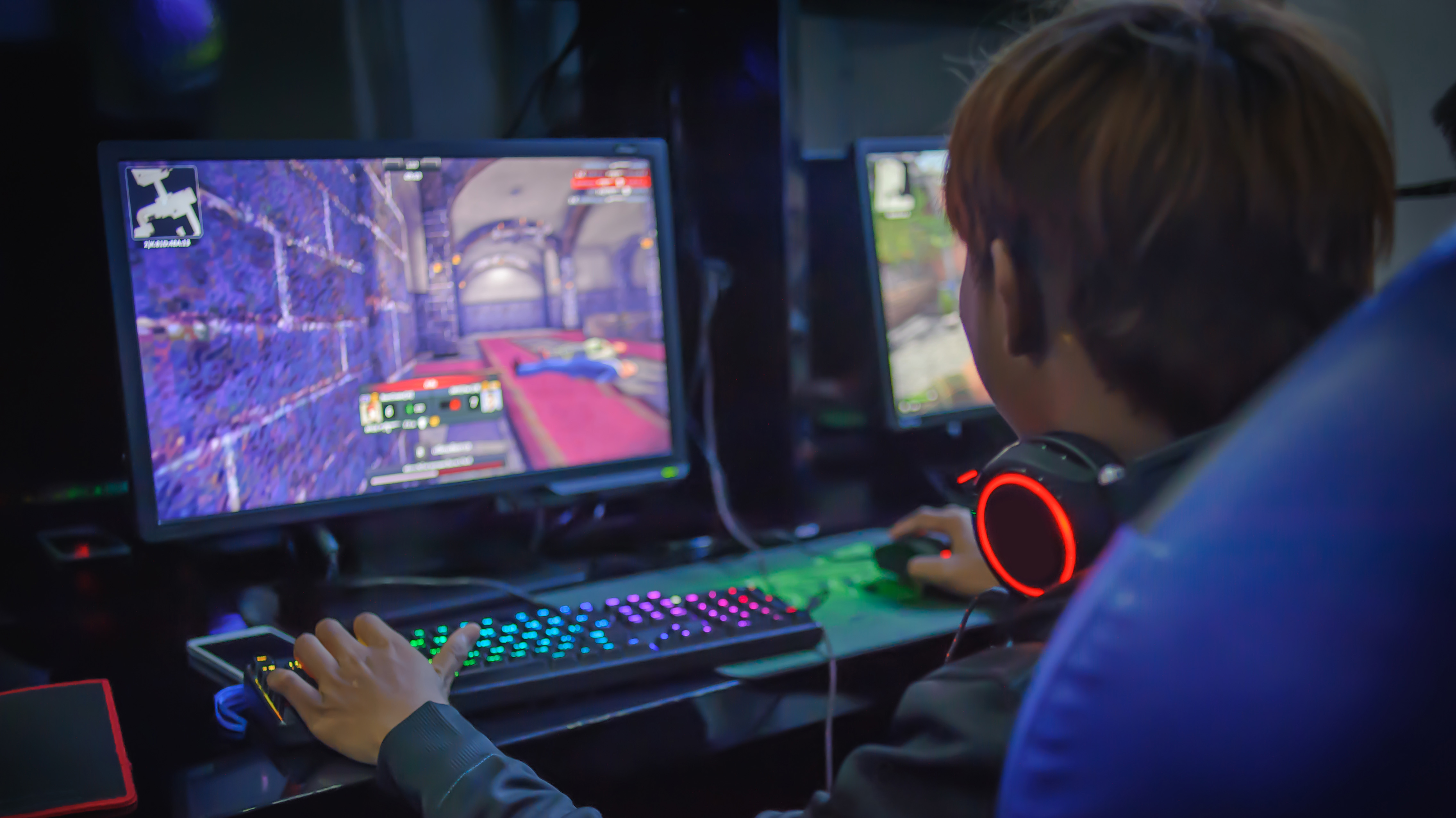 It's official, Chinese minors now can only play online games 1.5