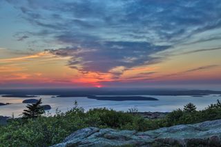 Sunrise at Cadillac Mountain in Acadia National Park in Maine