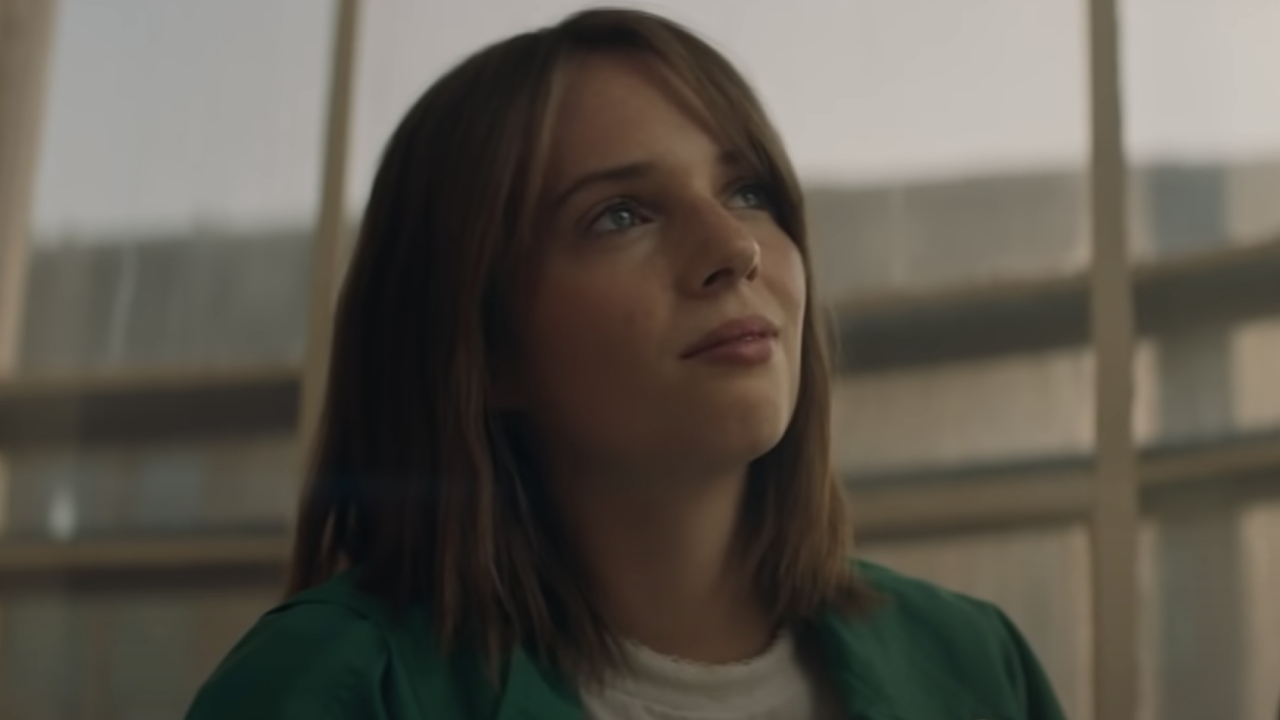 Maya Hawke in Mainstream