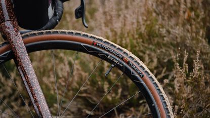 Hutchinson Tundra gravel tyre