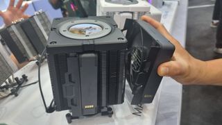 The Thermaltake MAGAir 600 Ultra CPU cooler with the magnetic fan removed, and showing the LCD screen on top