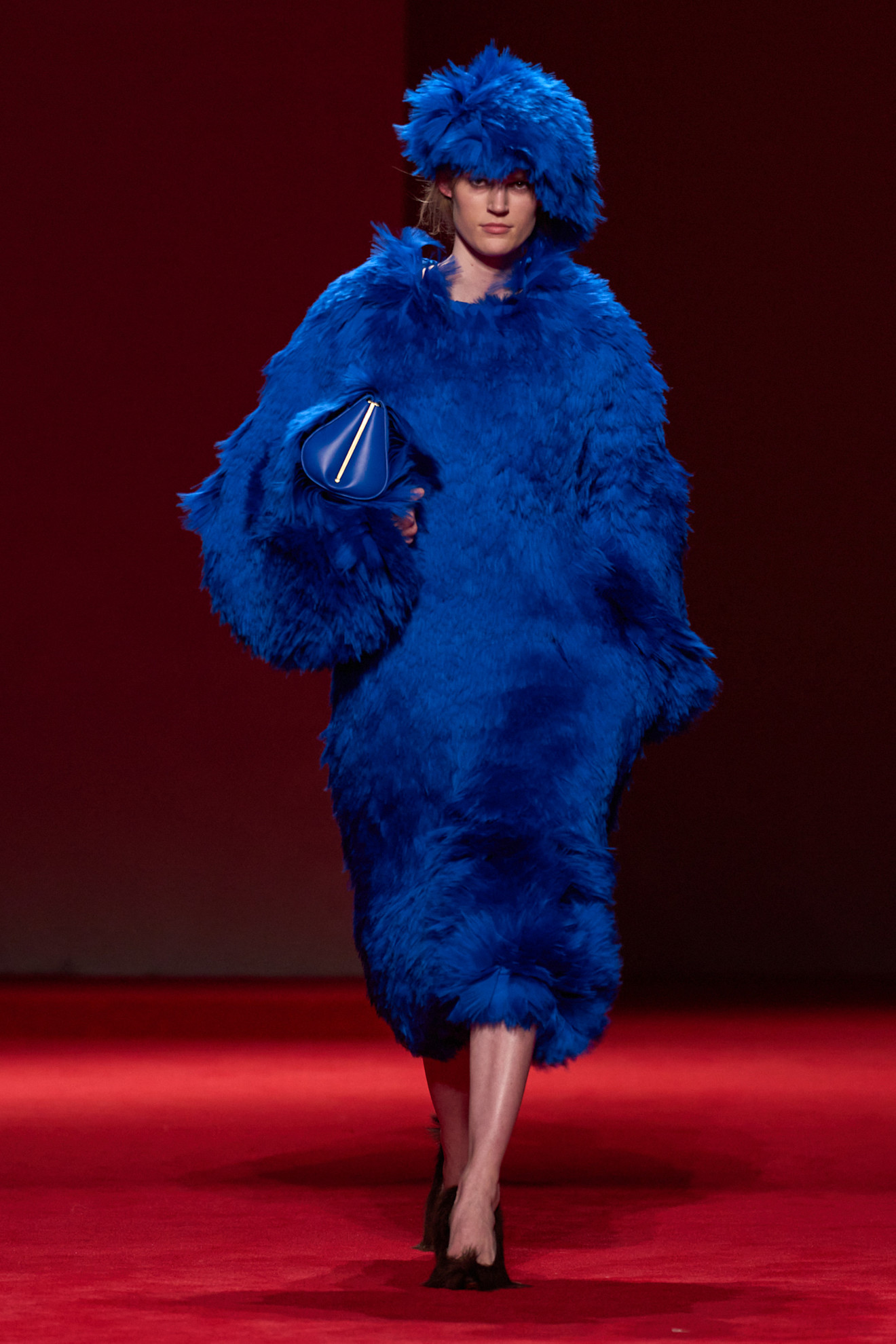 models on the Bottega Veneta Fall 2026 fashion show runway