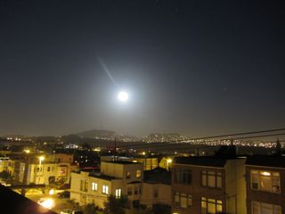 2012 supermoon over San Francisco