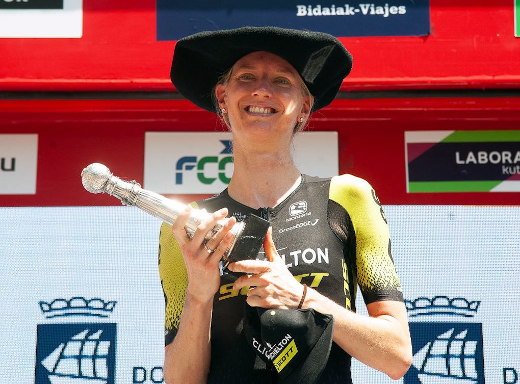Lucy Kennedy on the Clasica San Sebastian podium