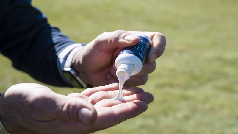 Why Golfers Need To Wear Sunscreen