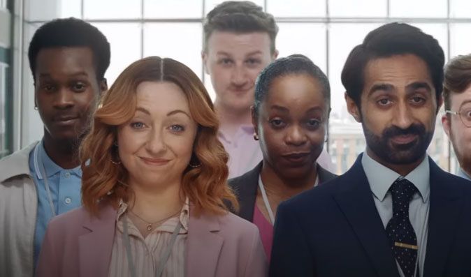 McDonald&#039;s new advert - people in lift raising their eyebrows