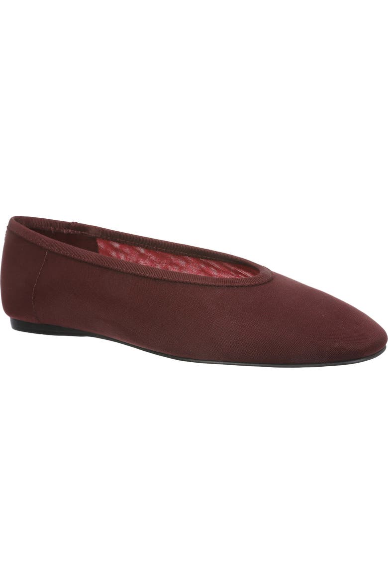 Maddox Mesh Flat