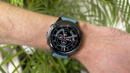 Garmin Portal Hybrid Watch Face on Forerunner 970 watch
